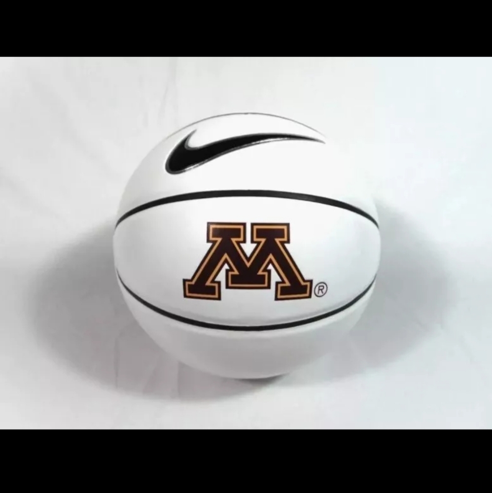 Nike Versa Tack Elite Basketball NCAA Minnesota Gophers Full Size Ball 29.5”